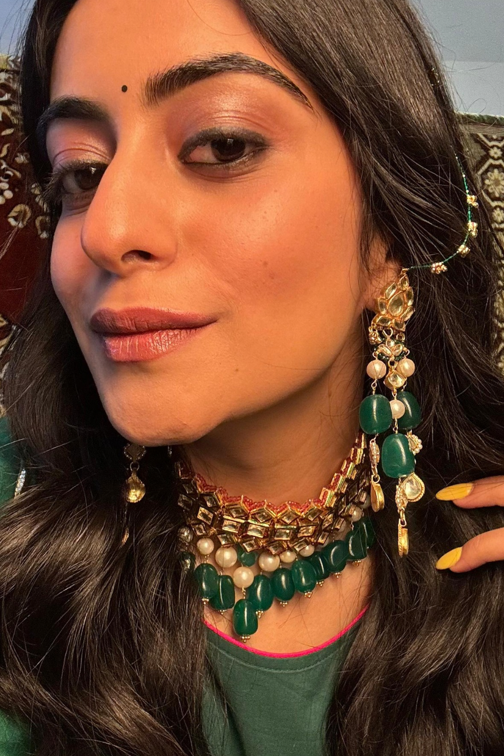 SHREYA GHOSHAL- EMERALD GREEN TARBOOZI EARRINGS