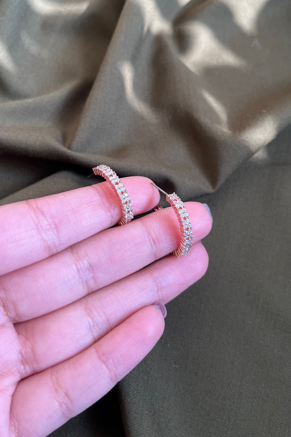 ROSE GOLD DIAMANTÉ HOOPS