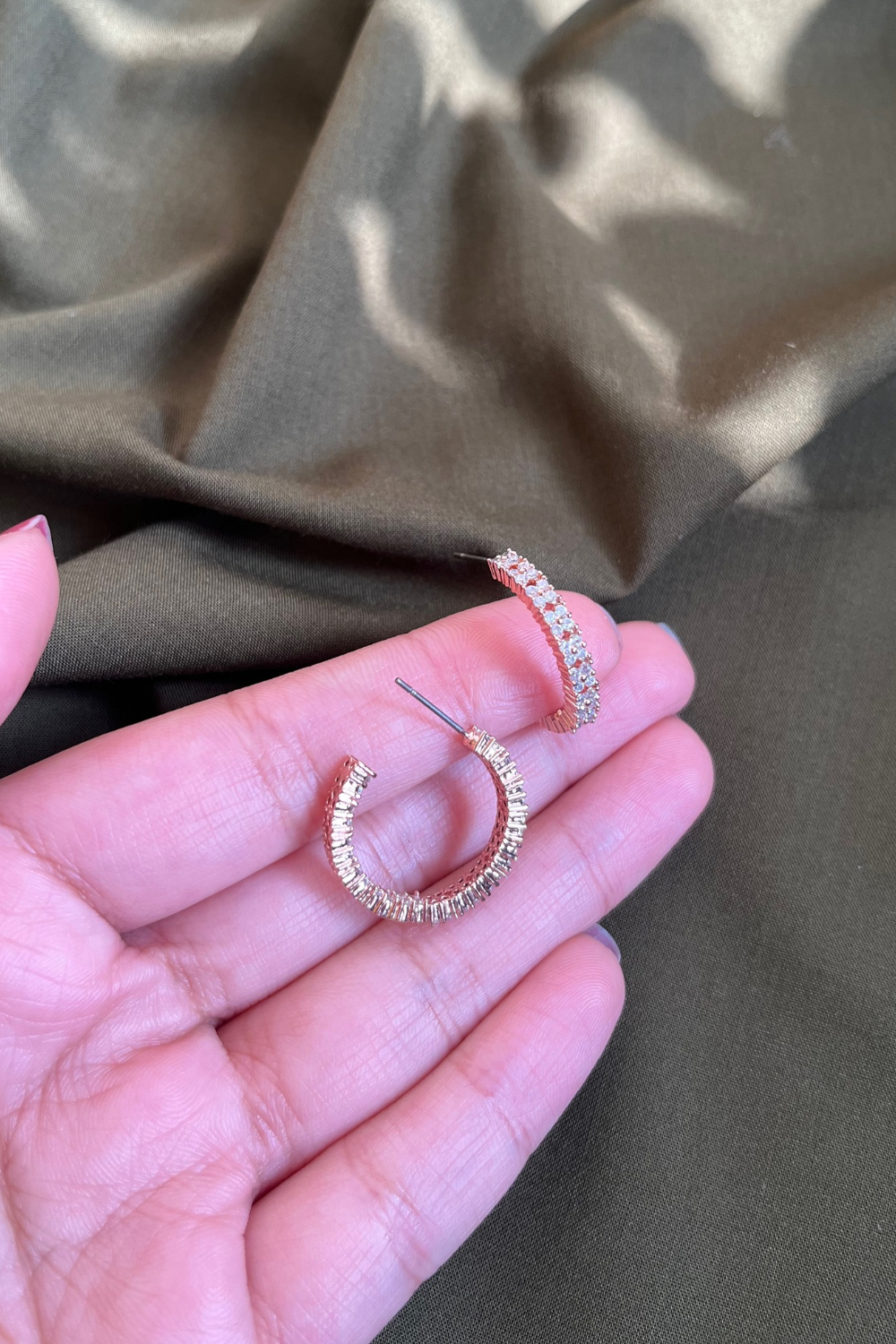 ROSE GOLD DIAMANTÉ HOOPS