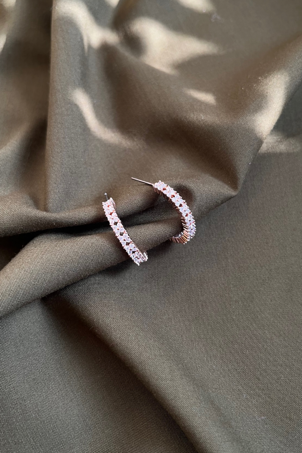 ROSE GOLD DIAMANTÉ HOOPS