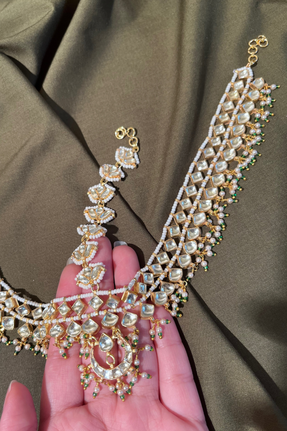BRIDAL PEARL AHMEDABADI POLKI MATHAPATTI-CUM-NECKLACE - GREEN
