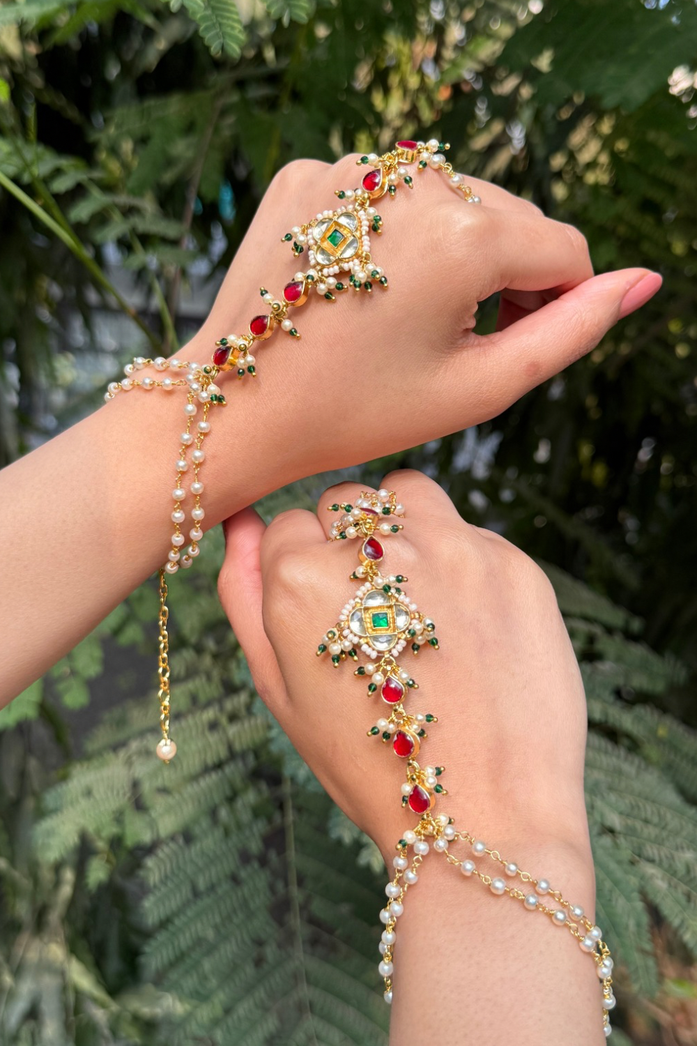 RED GREEN FLOWER HATHPHOOL (PAIR)