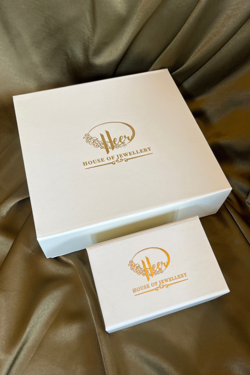 GIFT BOX- BIG