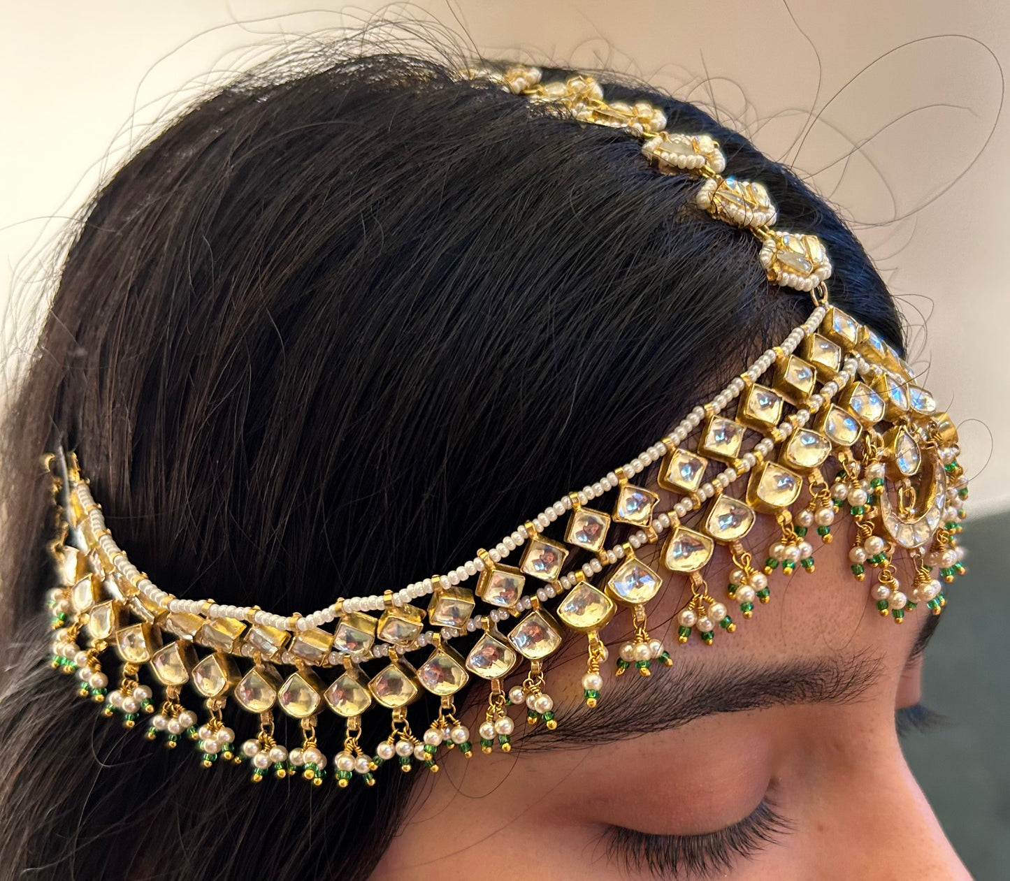 BRIDAL PEARL AHMEDABADI POLKI MATHAPATTI-CUM-NECKLACE - GREEN