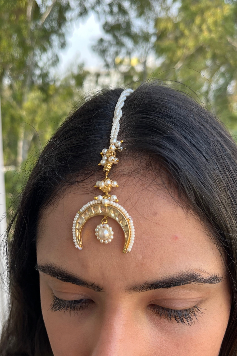 CRESCENT MANGTIKA