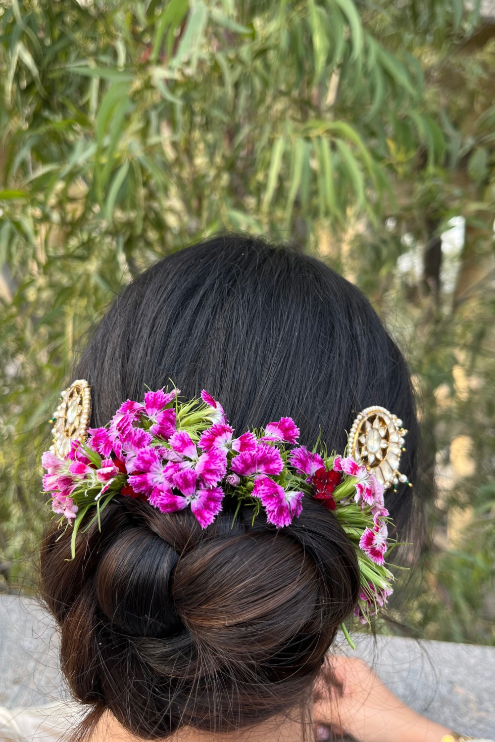 CHANDRAMA HAIR CLIPS