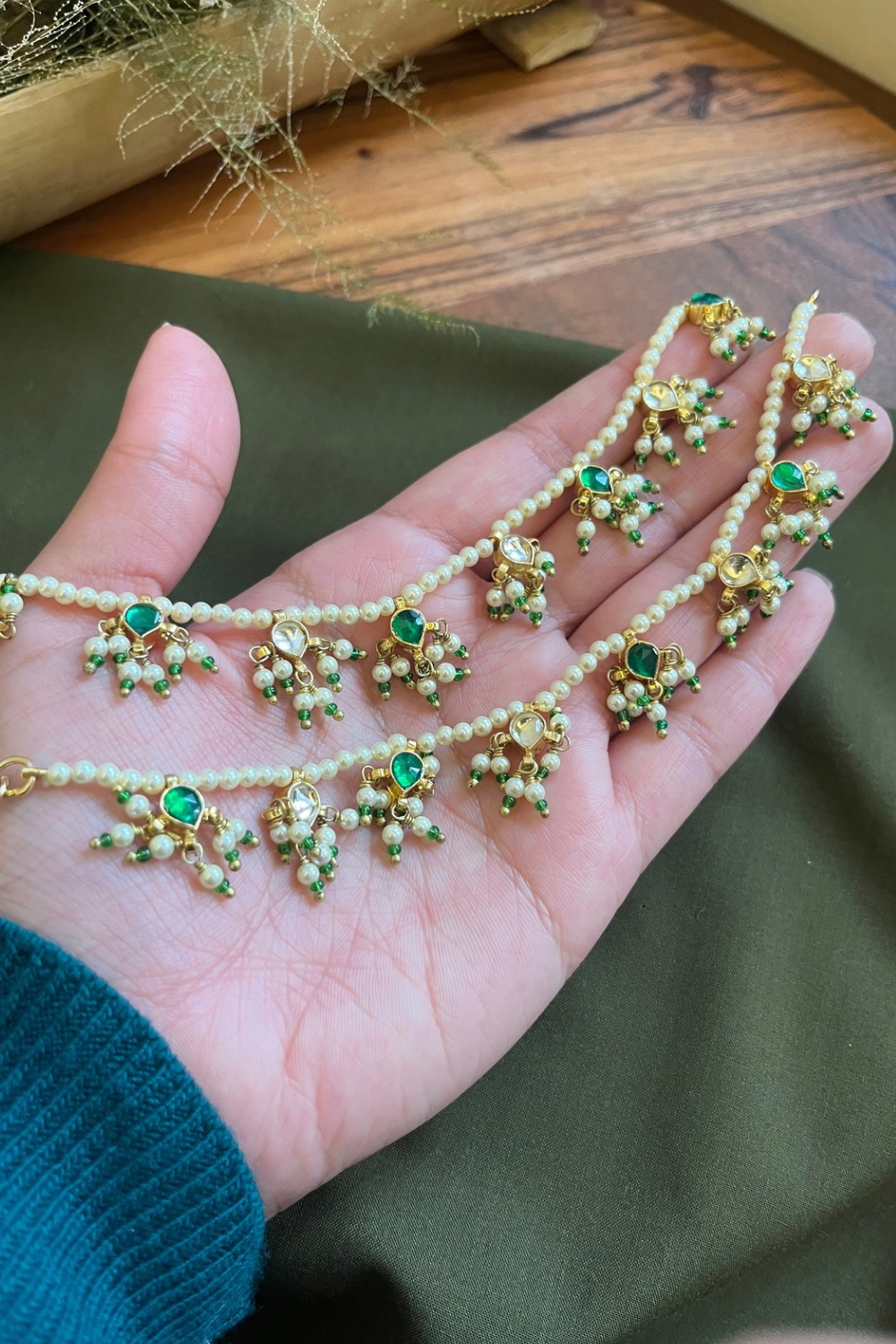 GREEN & WHITE JHALLAR KAANCHAIN PAIR