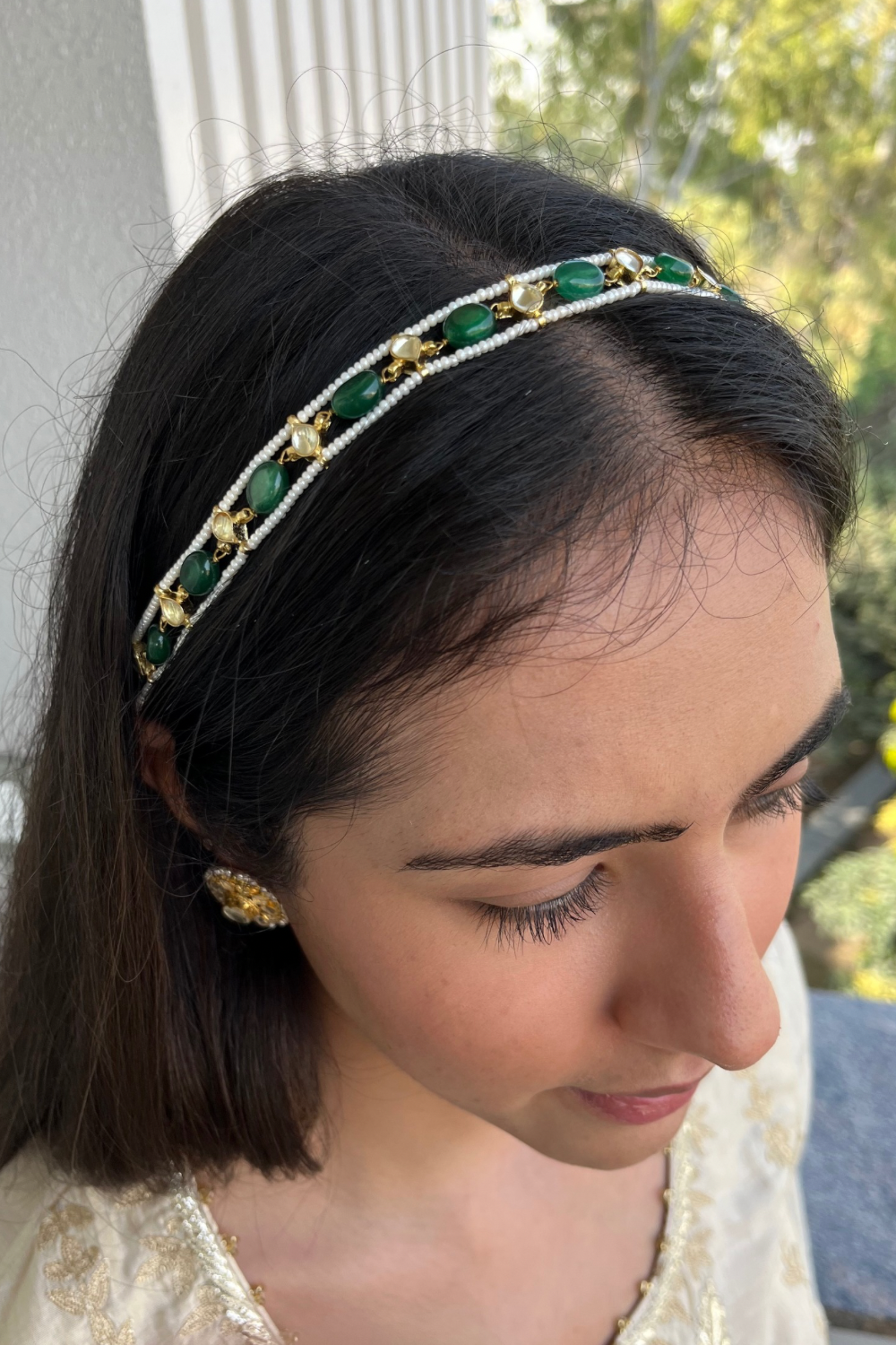 EMERALD GREEN CHOKER CUM SHEESHPATTI WITH STUDS