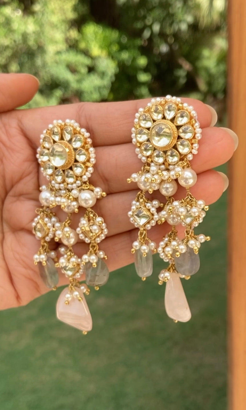 FLOWER ROSE QUARTZ DANGLERS