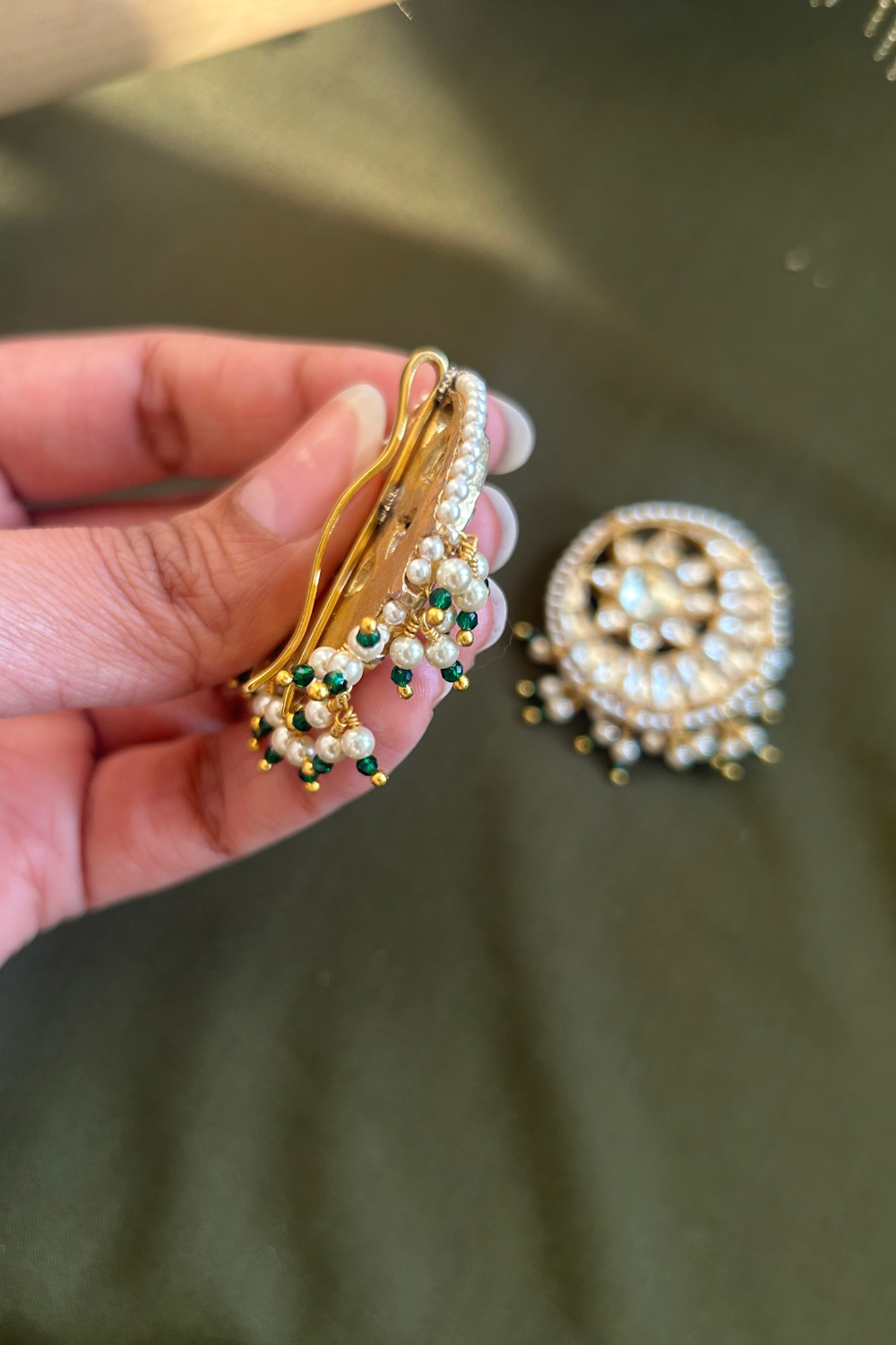 CHANDRAMA HAIR CLIPS