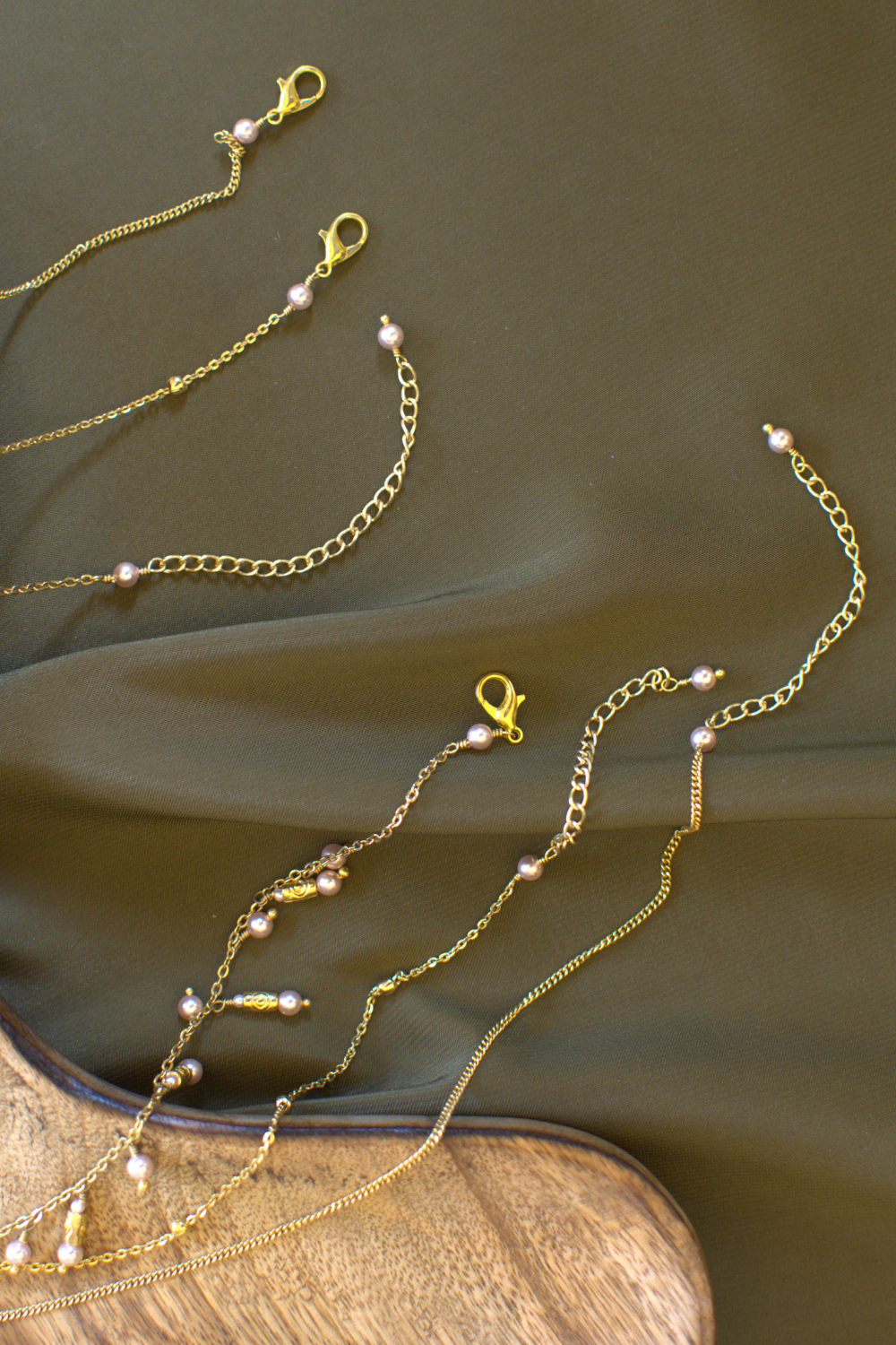 MULTI-STYLE CRESCENT AND SPINDLE BEADS NECKLACE SET- PEARLS AND GOLD