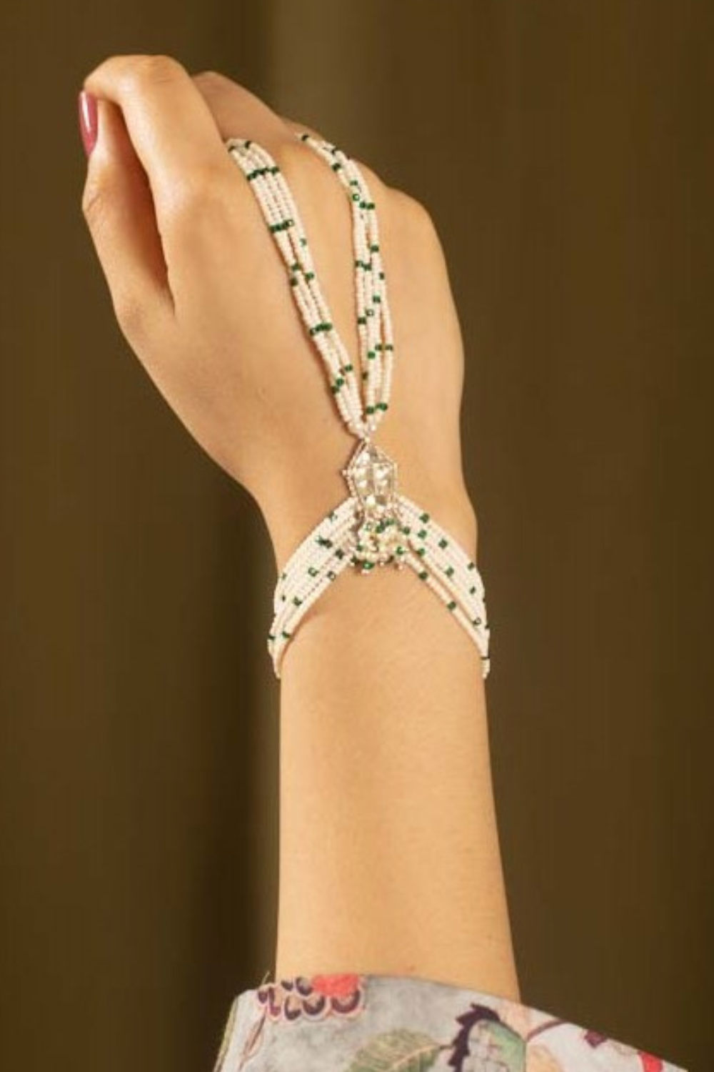 SILVER POLKI FISH HATHPHOOL- GREEN (SINGLE)