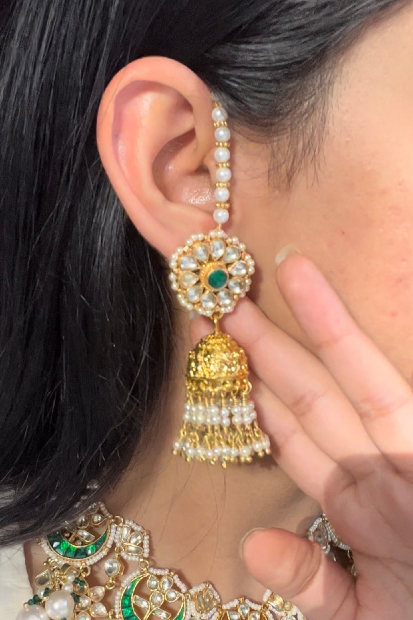 STATEMENT EMERALD BRIDAL CHOKER SET WITH JHUMKIS & MANGTIKA