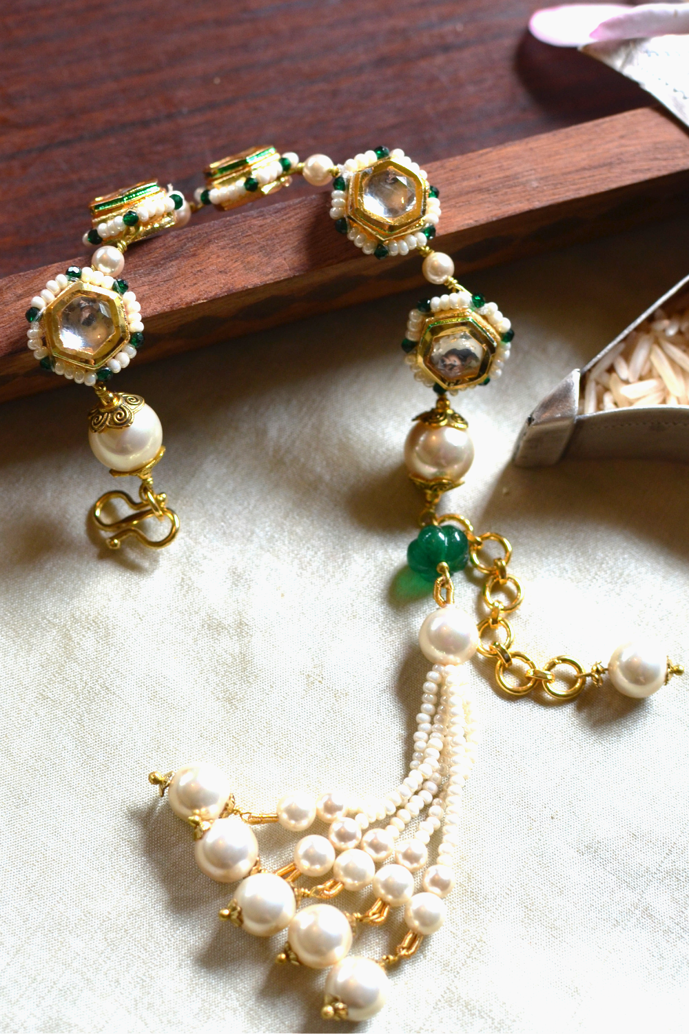 KUBERA CHEED TASSEL BRACELET- GREEN