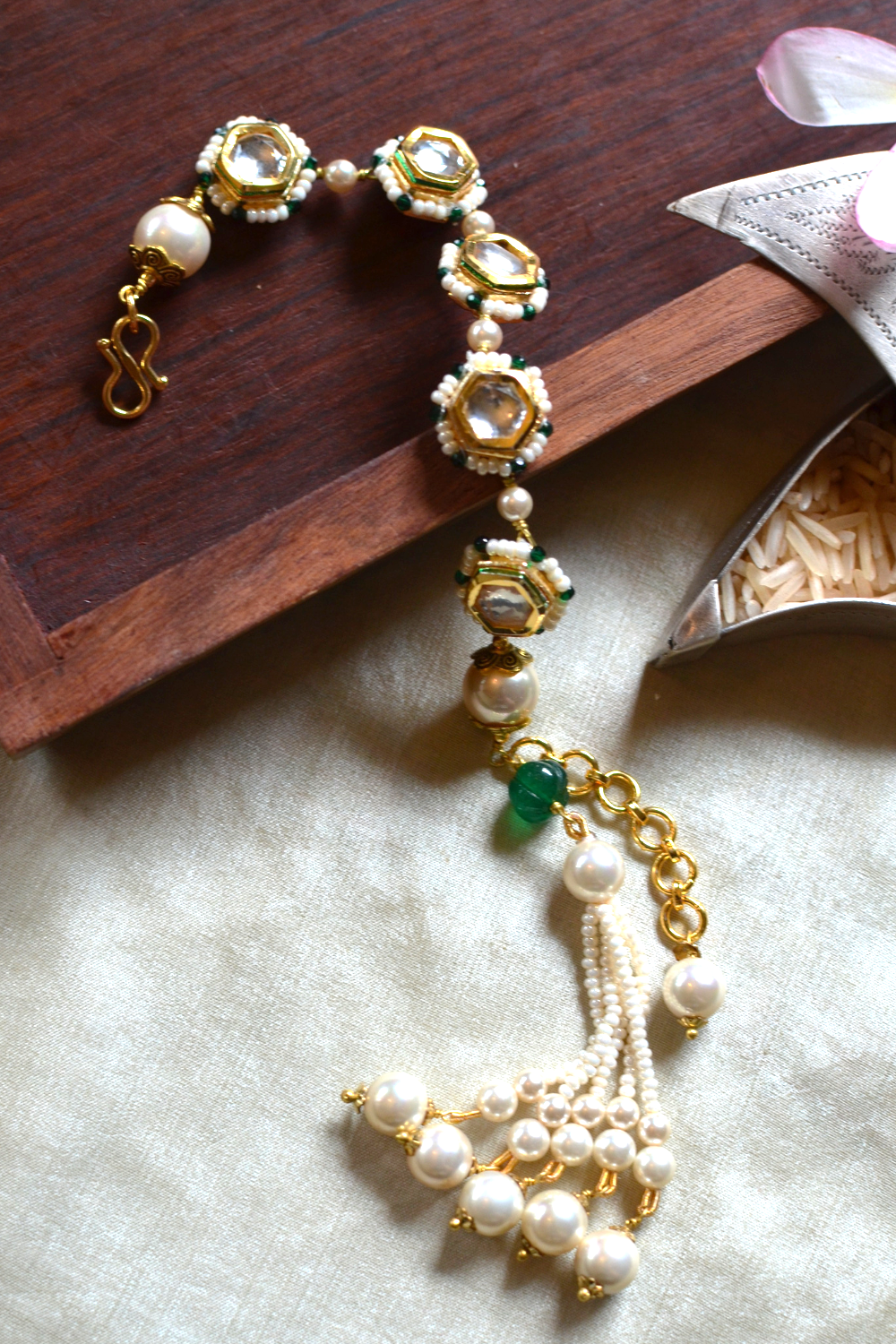 KUBERA CHEED TASSEL BRACELET- GREEN