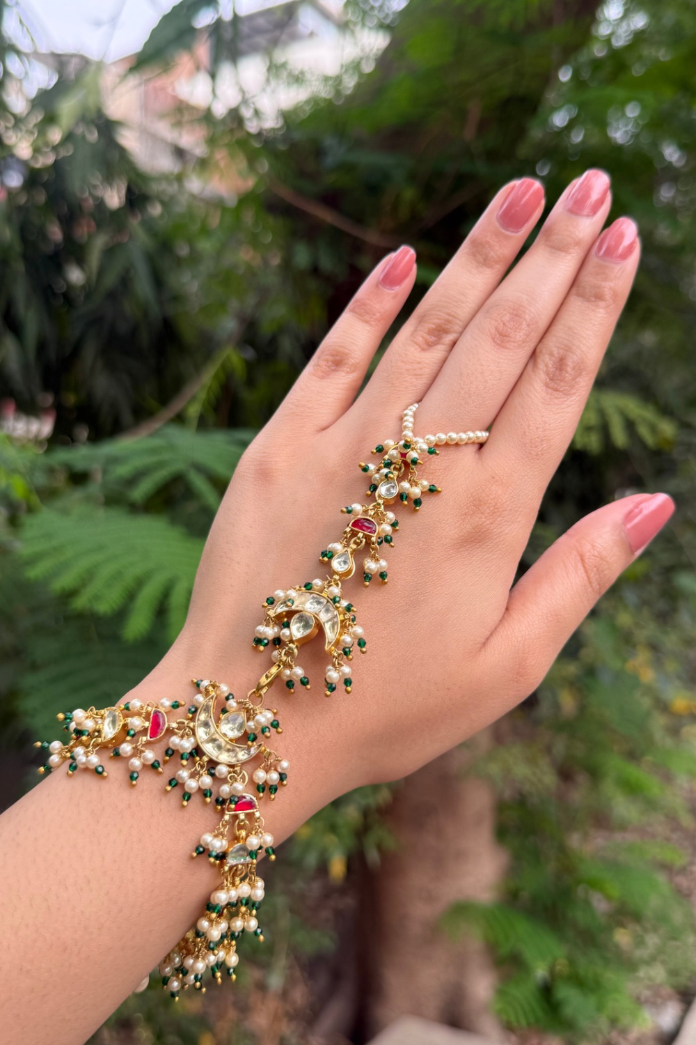 MEHER CHAND DETACHABLE HATHPHOOL (hathphool cum bracelet)