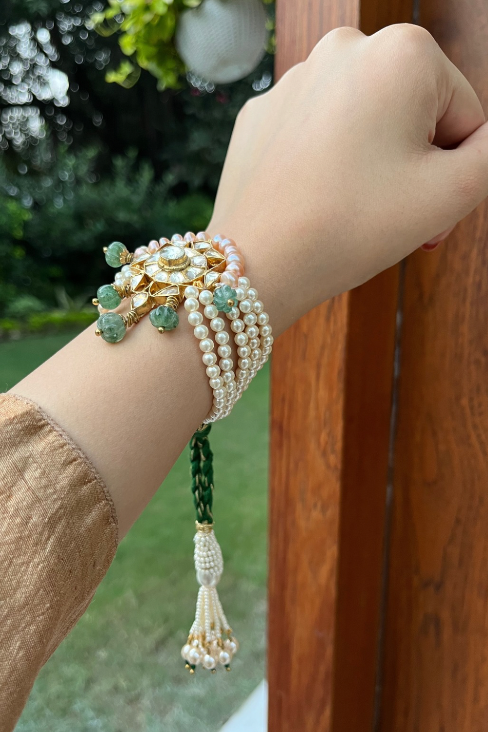 KUNDANKARI CROWN POCHI BRACELET