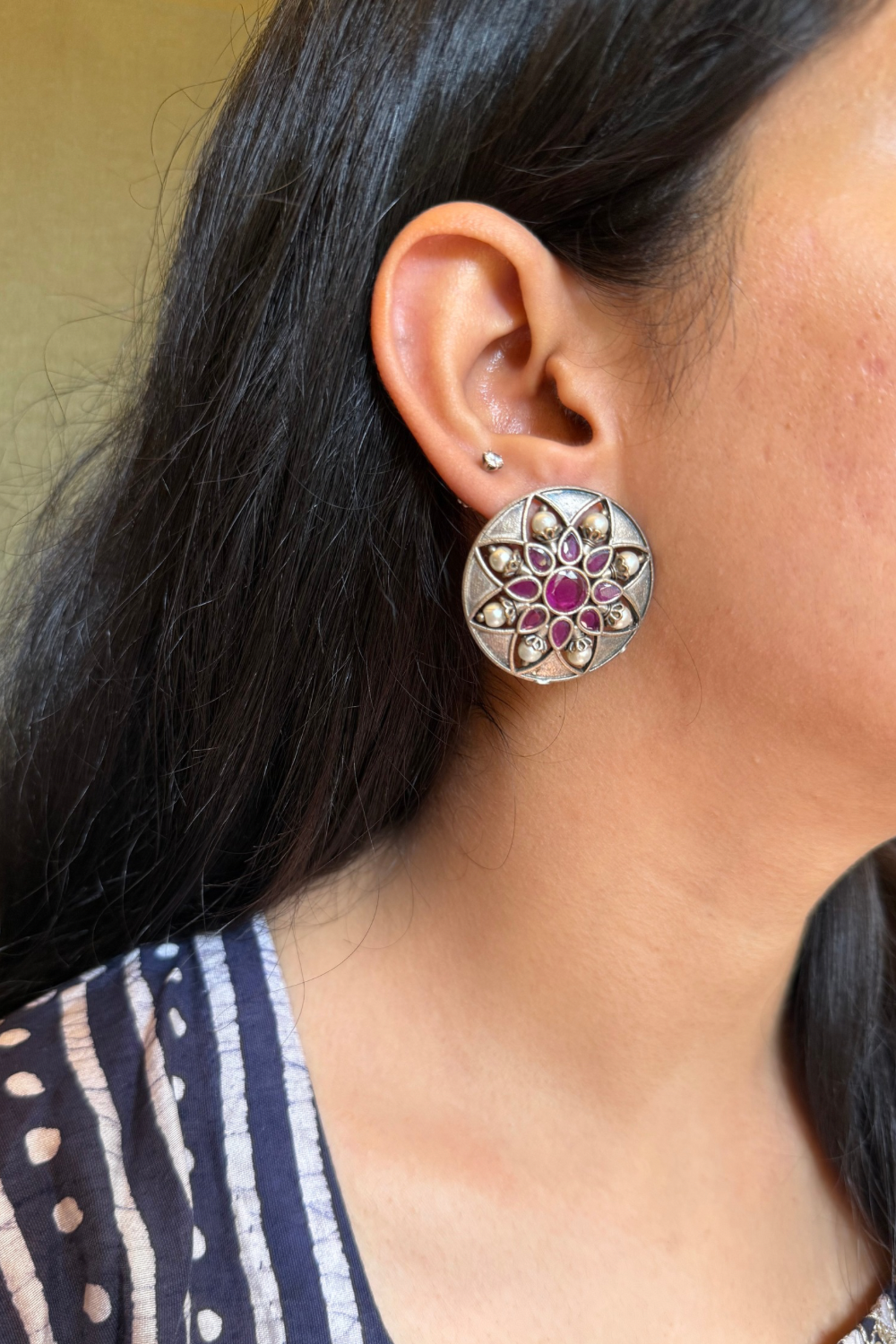 MAGENTA PINK OXIDISED STUDS