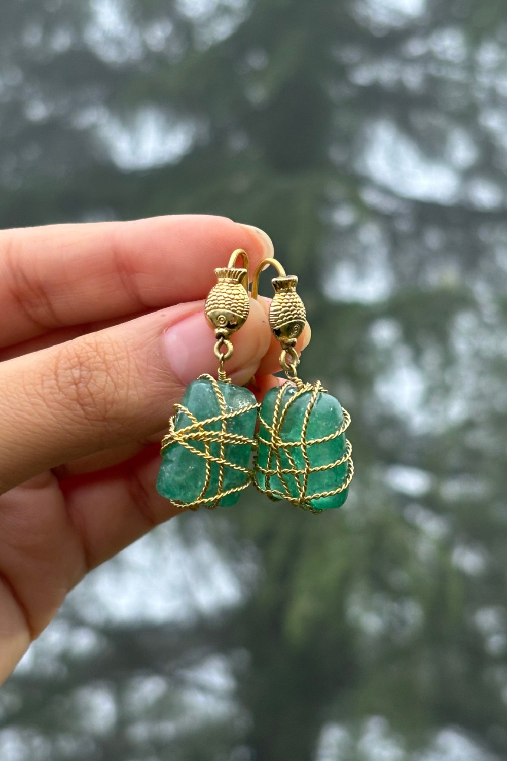 TWISTED GOLD-WRAPPED BUTTERFLY EMERALD GREEN EARRINGS