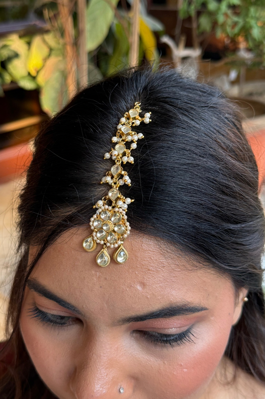 POLKI FLOWER MANGTIKA