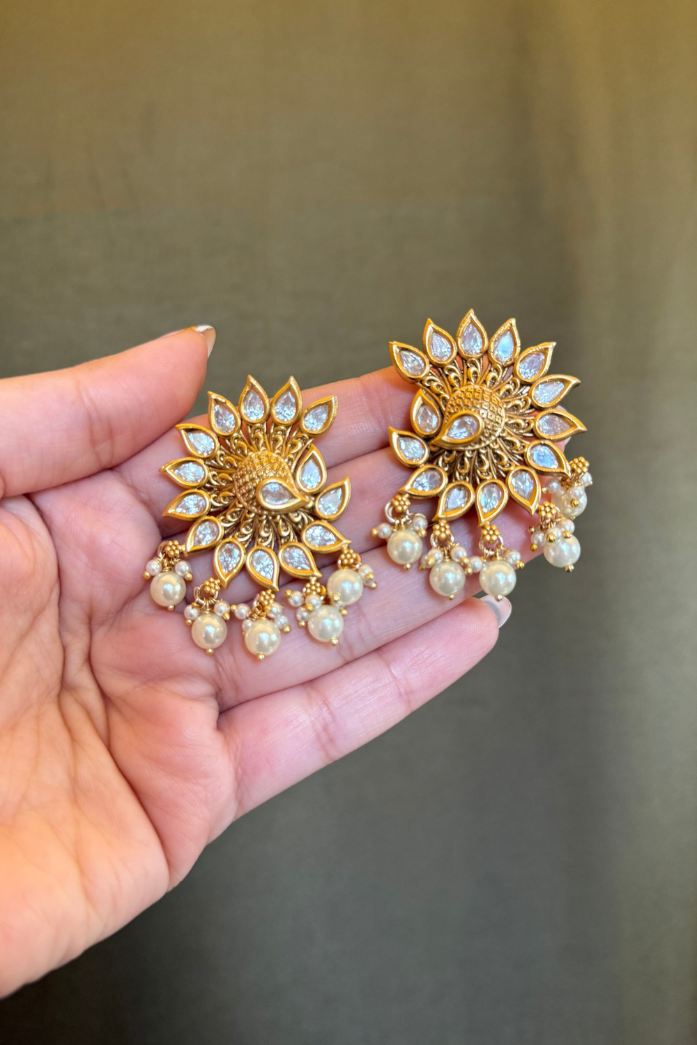 KUNDAN STUDS