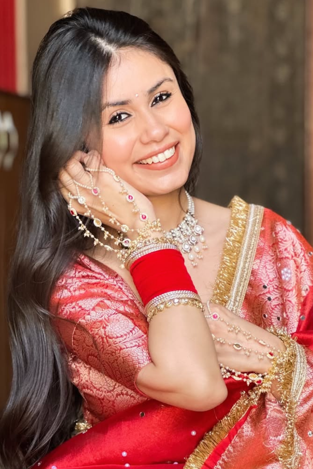 MASTANI BRIDAL HATHPHOOL (PAIR)