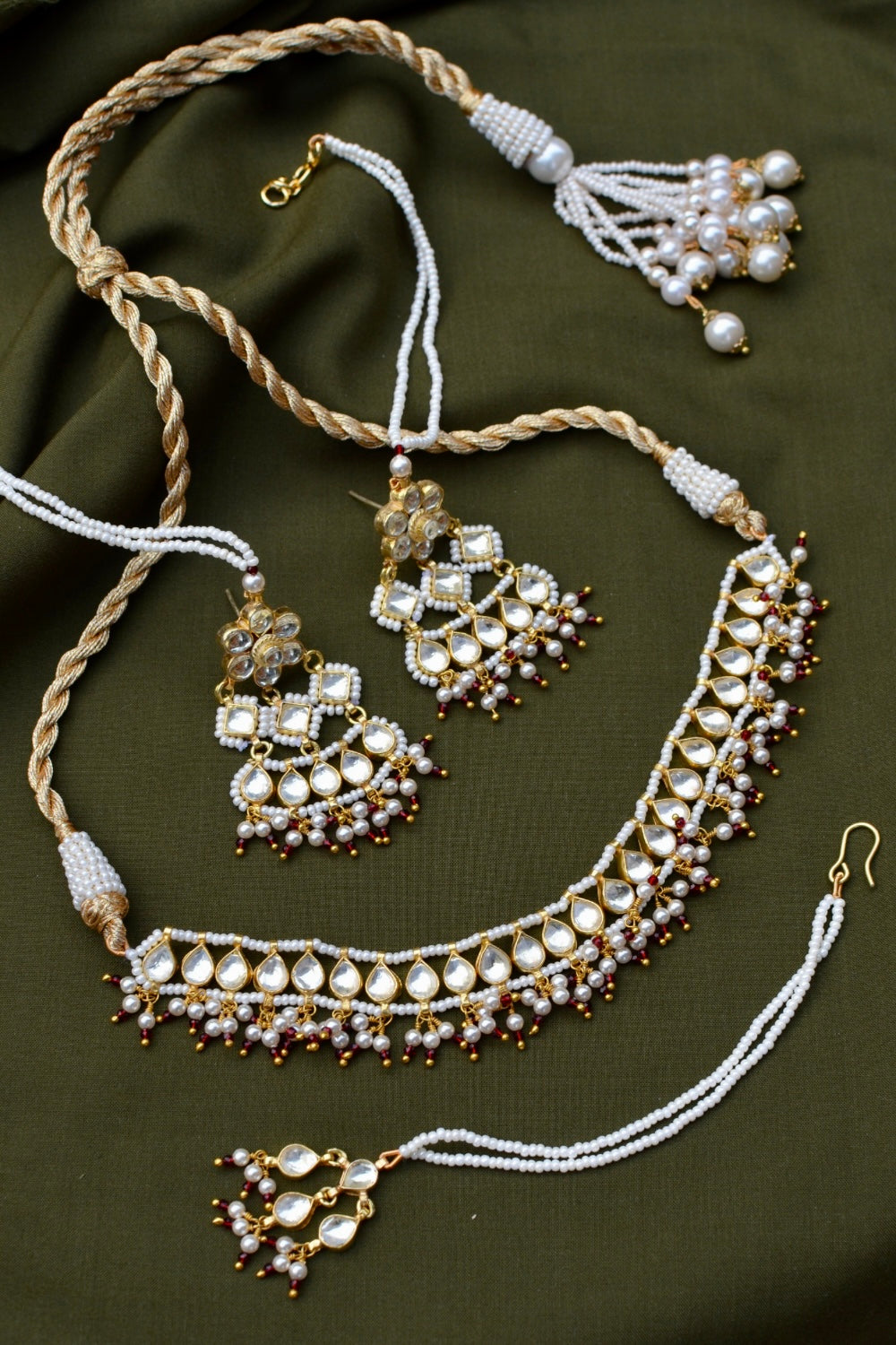 MOGRA KUNDAN NECKLACE, EARRINGS & MANGTIKA SET