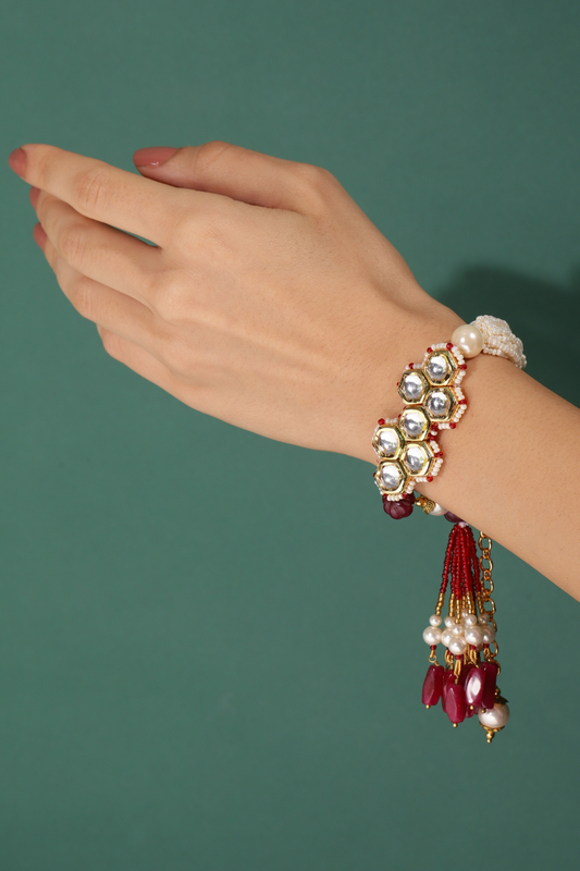 KASHTI TASSEL BRACELET- RED