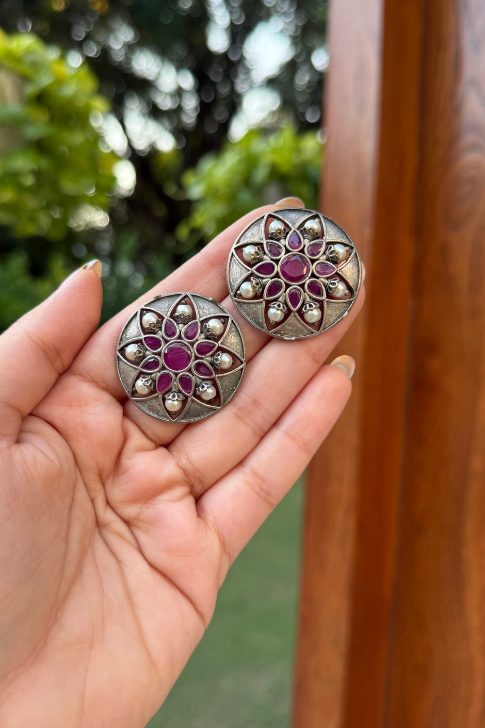 MAGENTA PINK OXIDISED STUDS