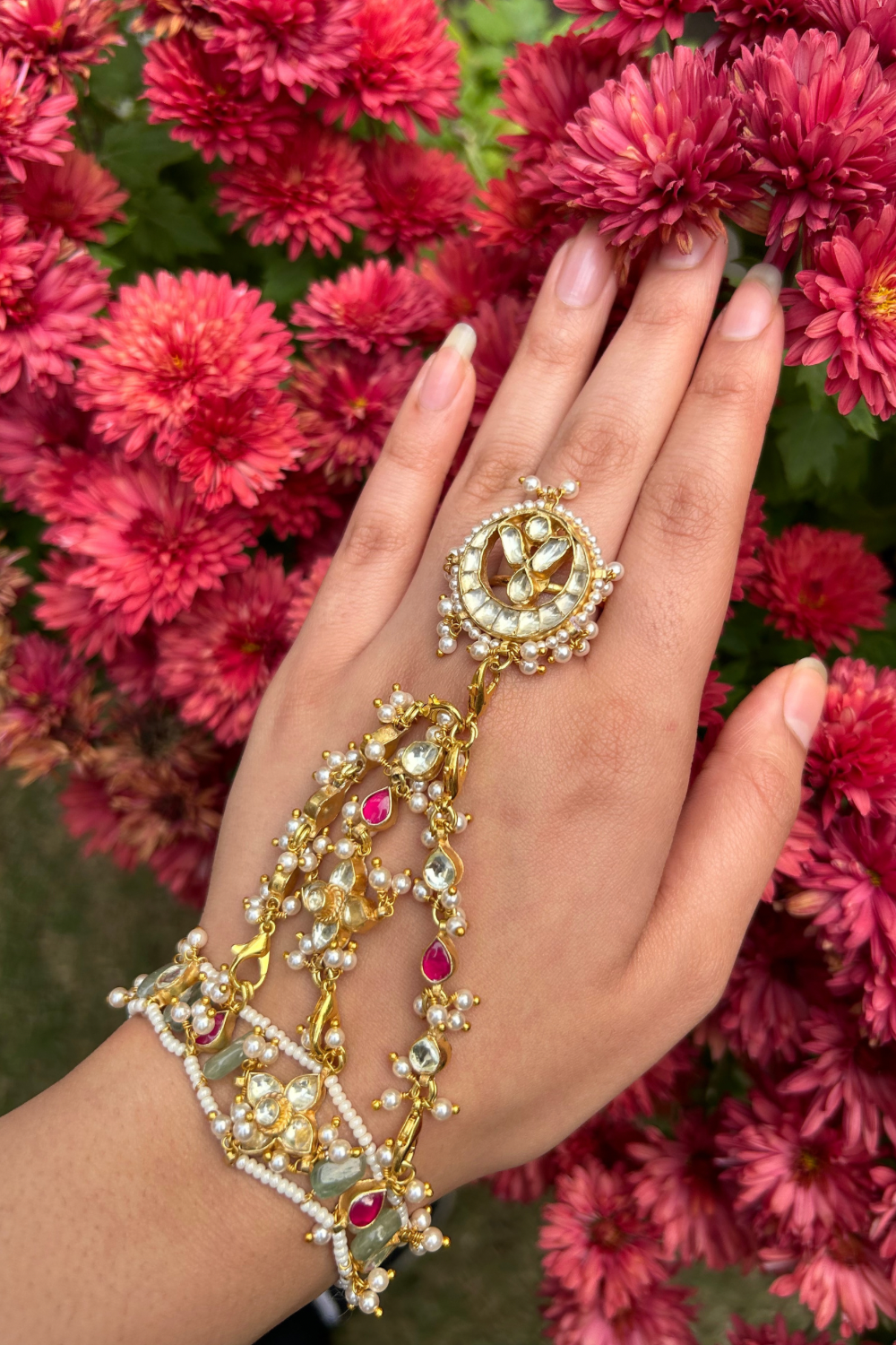 BRIDAL HATHPHOOL PAIR WITH DETACHABLE RINGS AND BRACELETS