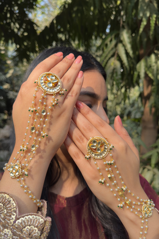 MOTI LADI RING HATHPHOOL (PAIR)