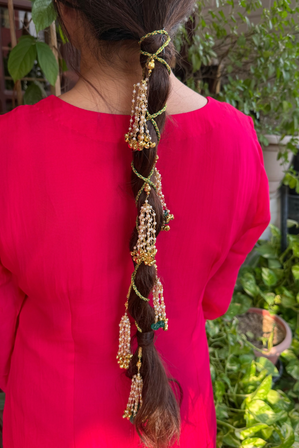 TASSEL GHUNGAROO PARANDI- GREEN