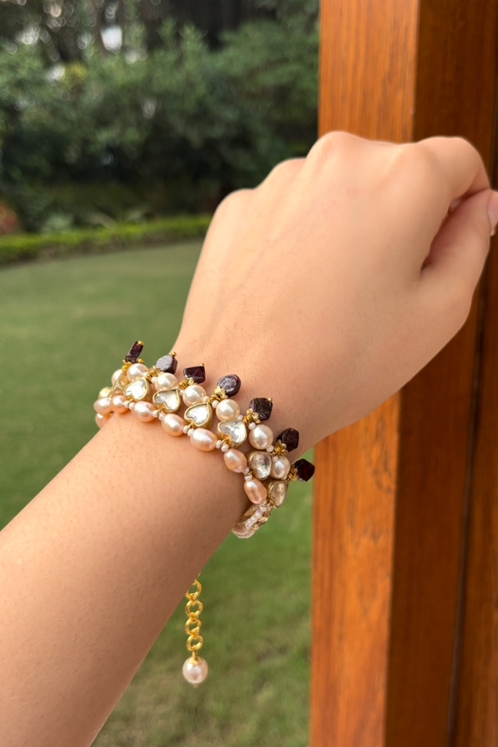 MAROON HEARTS KUNDAN BRACELET