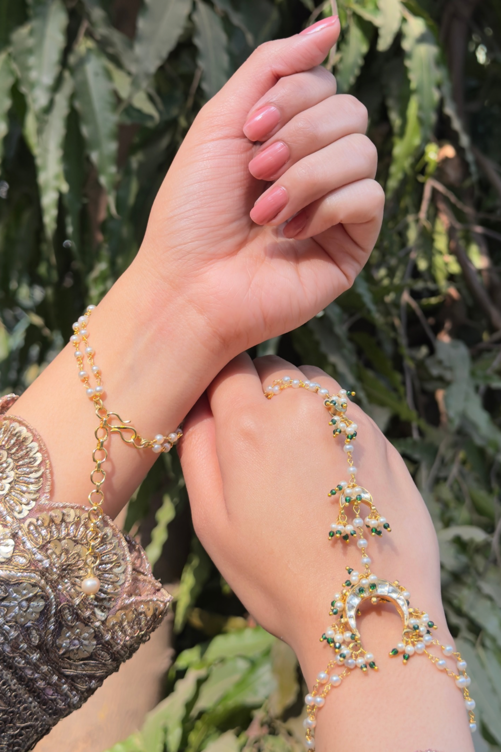 CHAAND HATHPHOOL (PAIR)