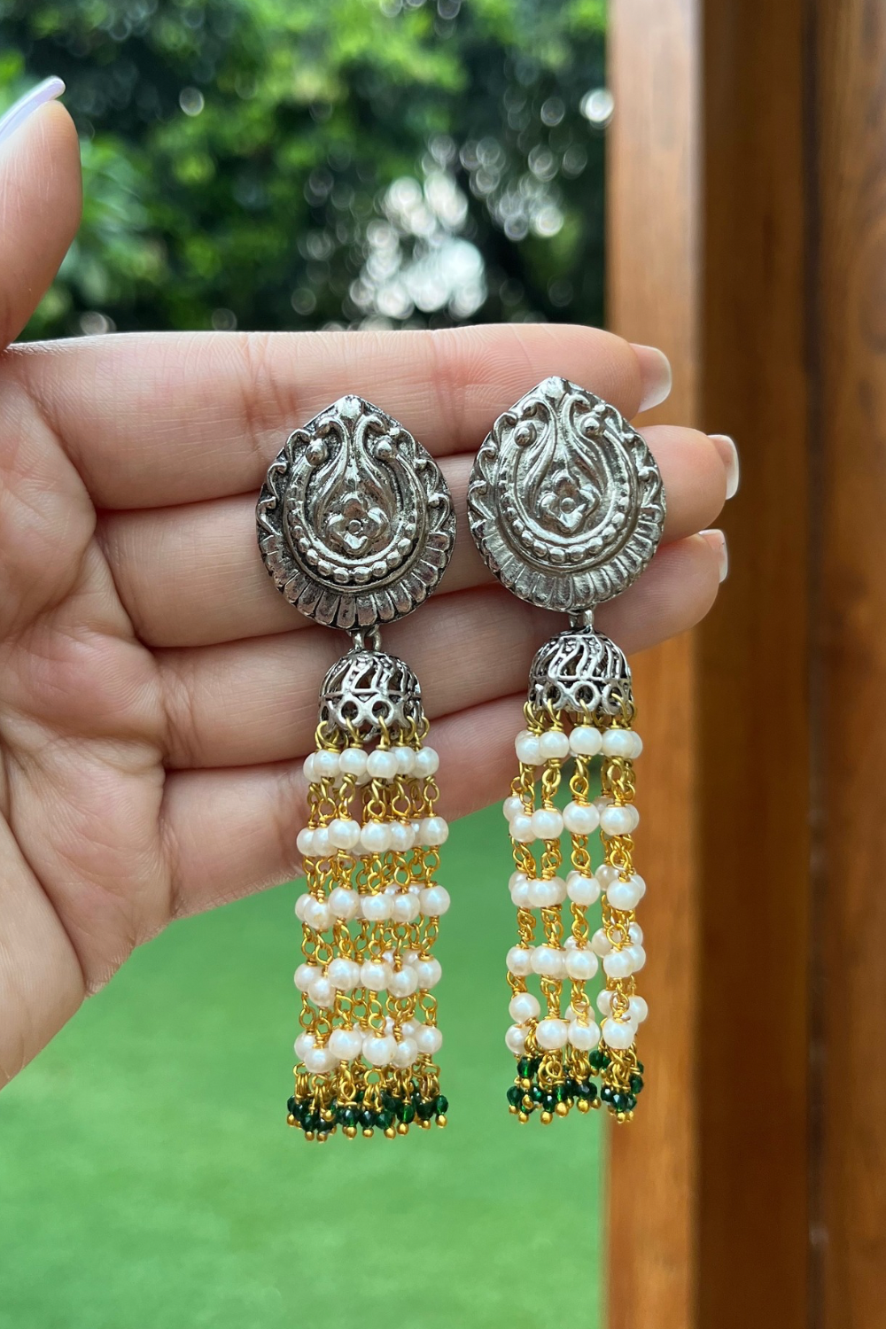 BETEL LEAF DANGLERS- GREEN