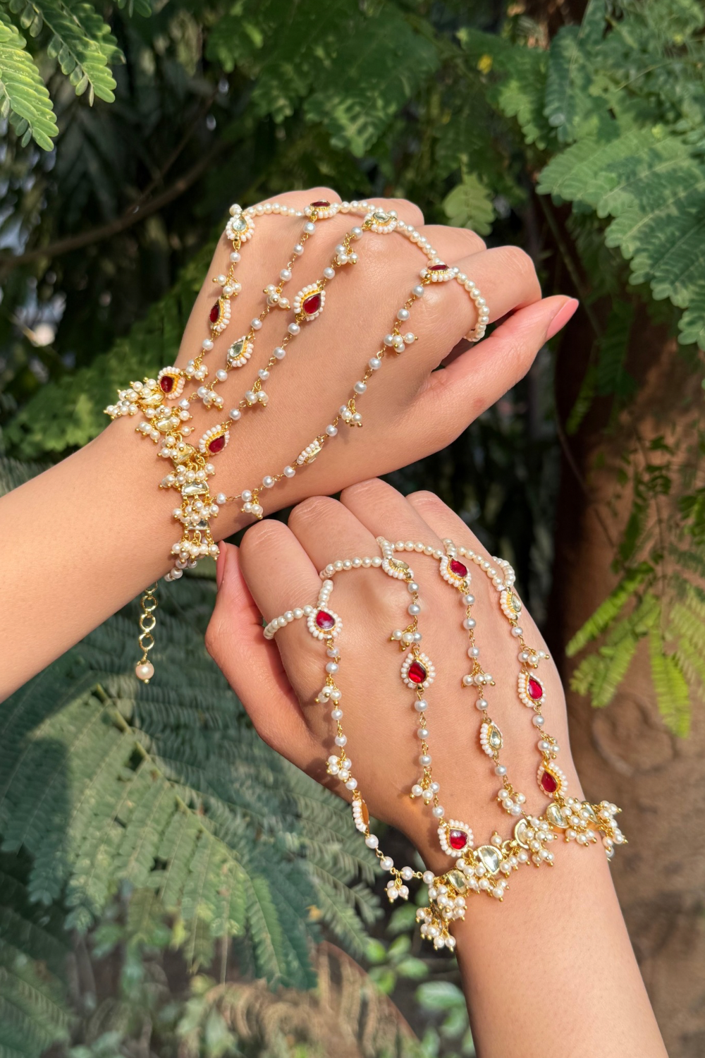 MASTANI BRIDAL HATHPHOOL (PAIR)