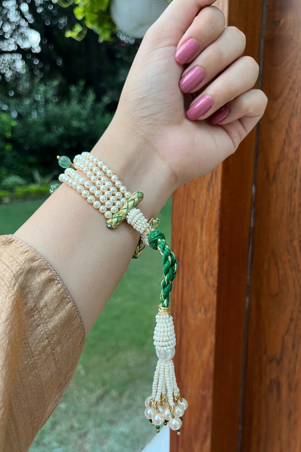 KUNDANKARI CROWN POCHI BRACELET