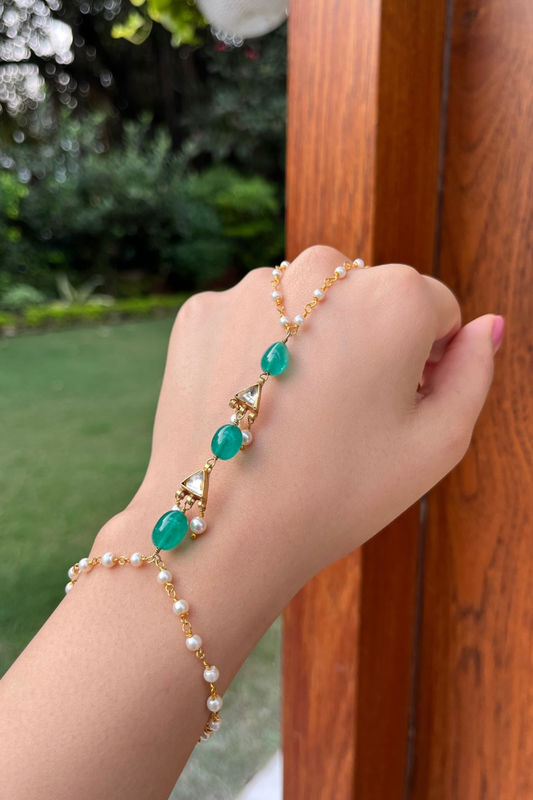 GREEN ONYX KUNDAN HATHPHOOL (SINGLE)