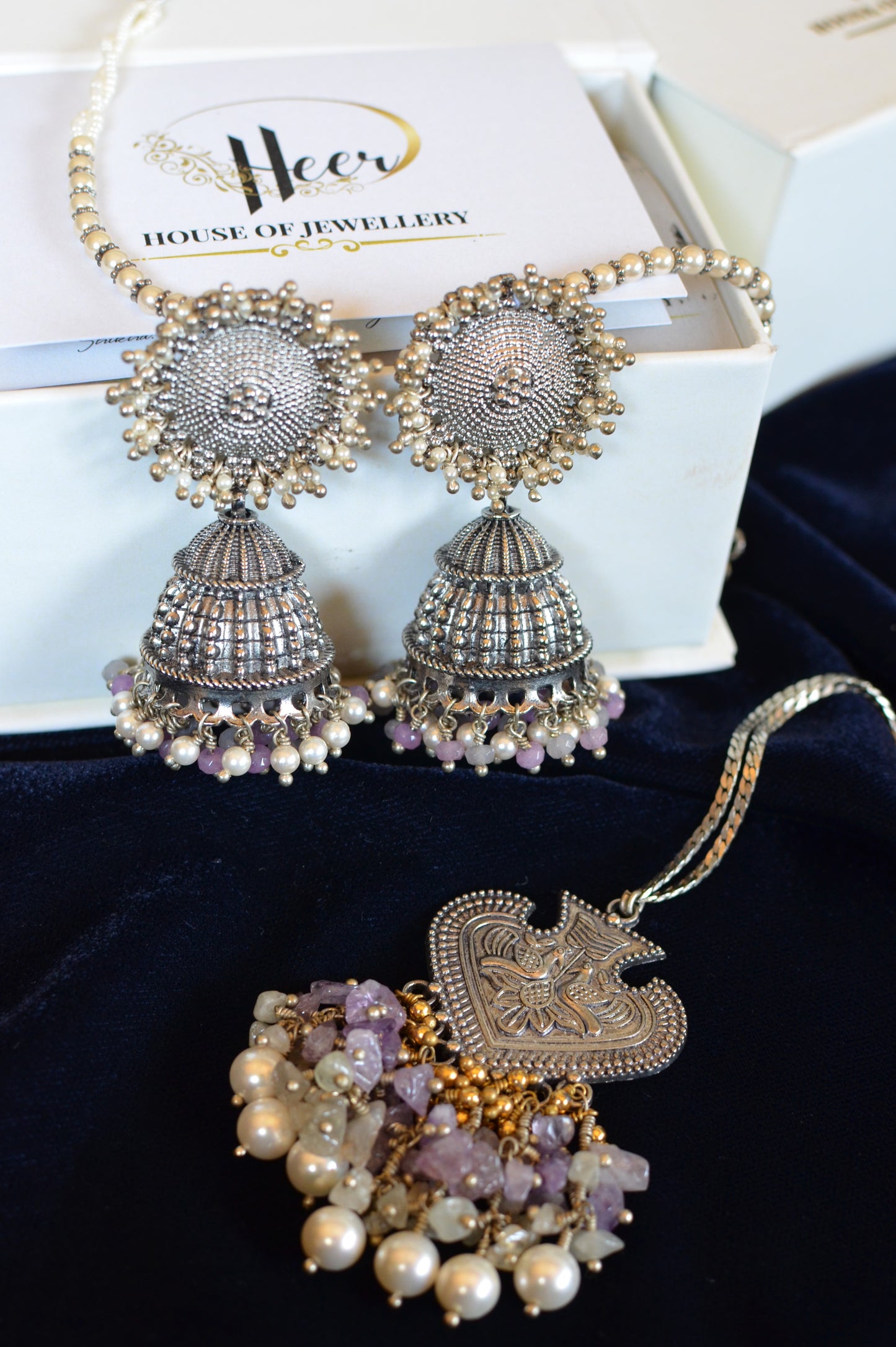 AMALKA JADES JHUMKAS & PANKHI MANGTIKA SET