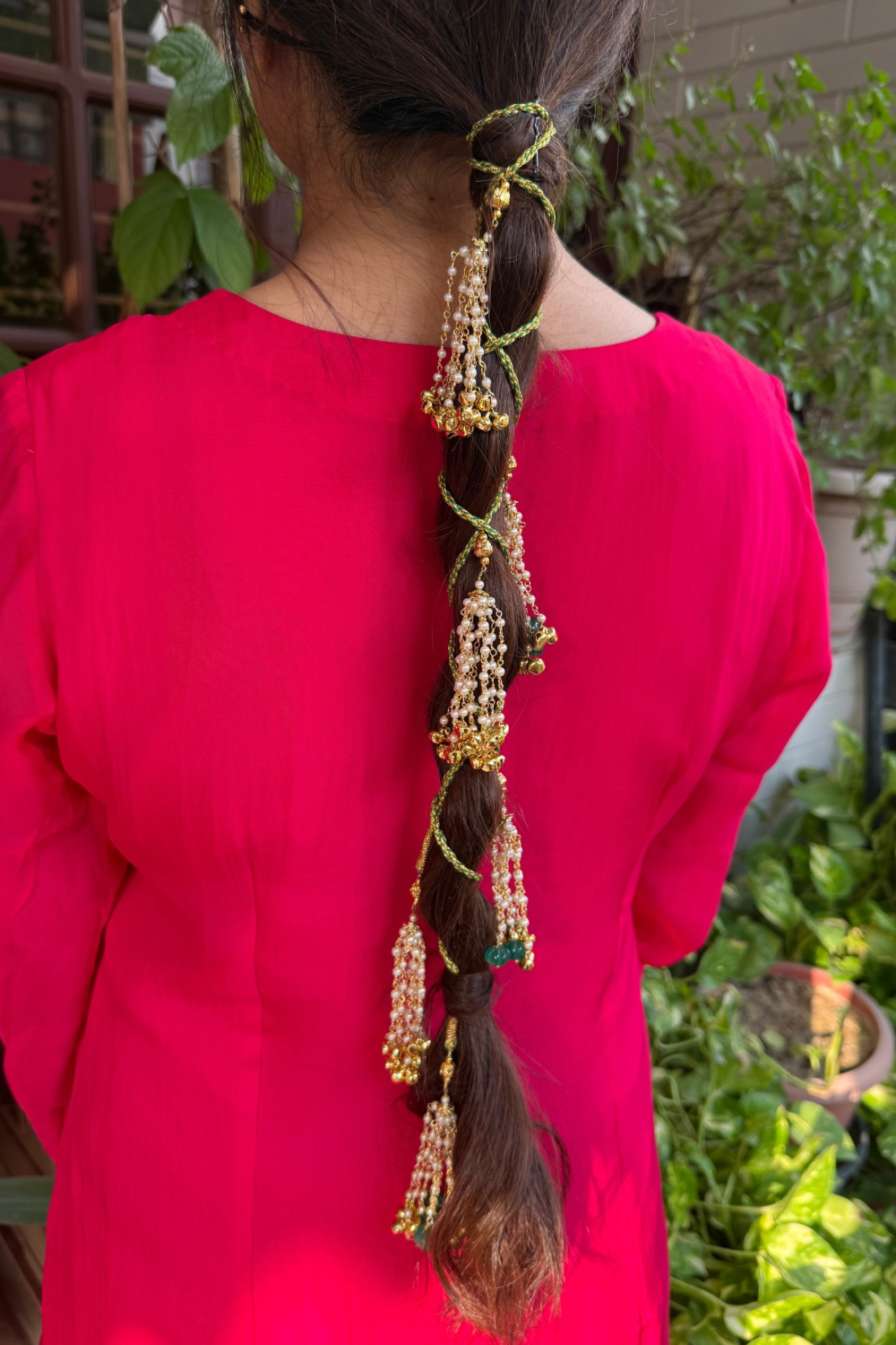 TASSEL GHUNGAROO PARANDI- GREEN