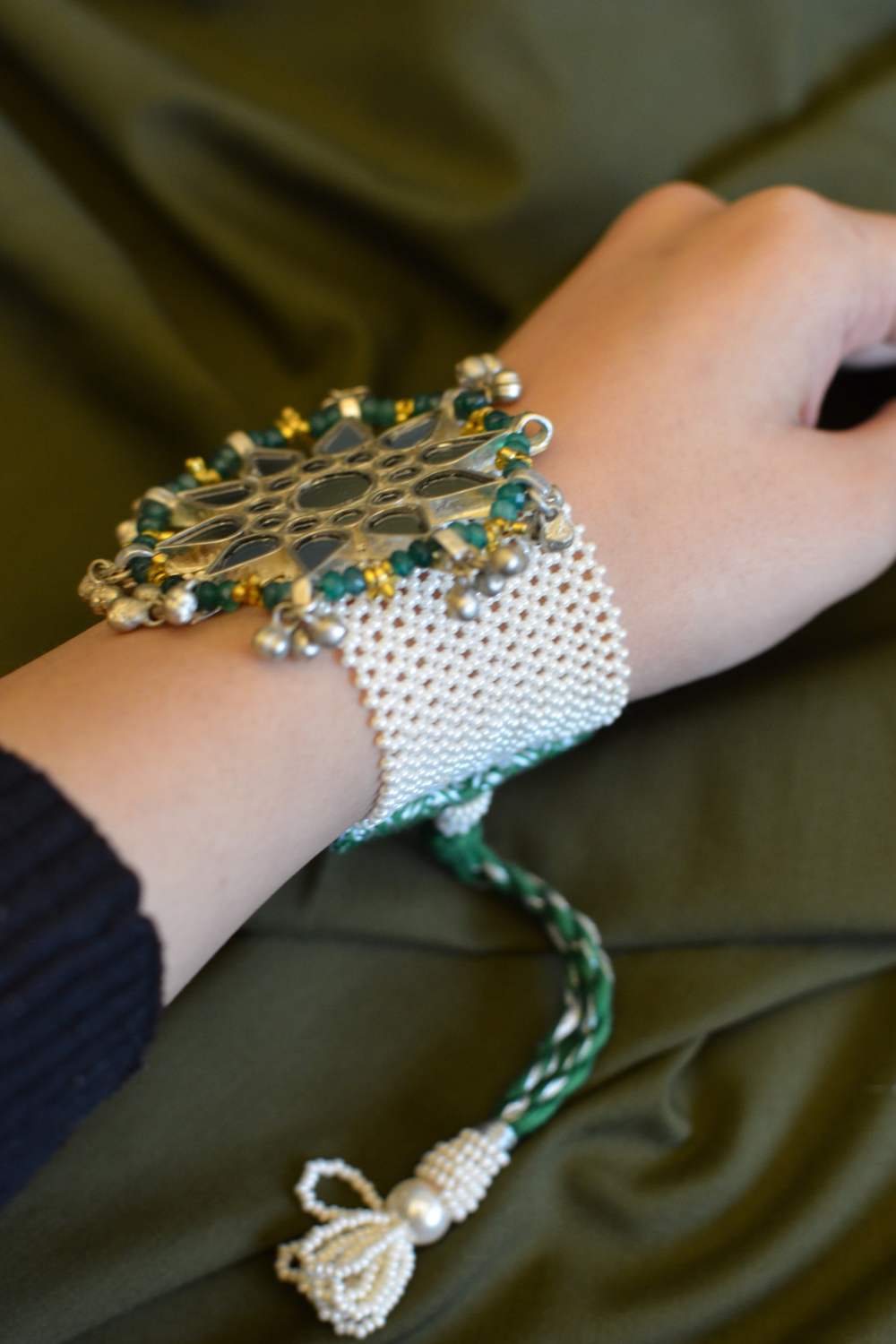 AARSI JAAL BRACELET