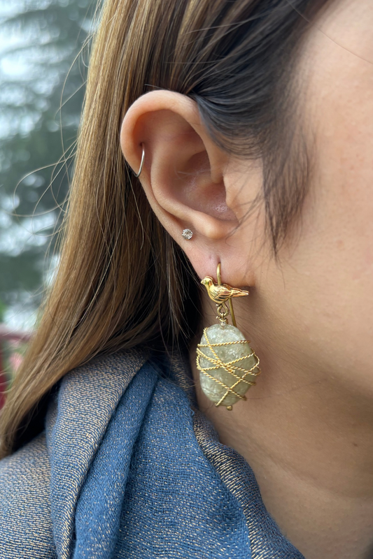 TWISTED GOLD-WRAPPED BIRD SAGE GREEN EARRINGS