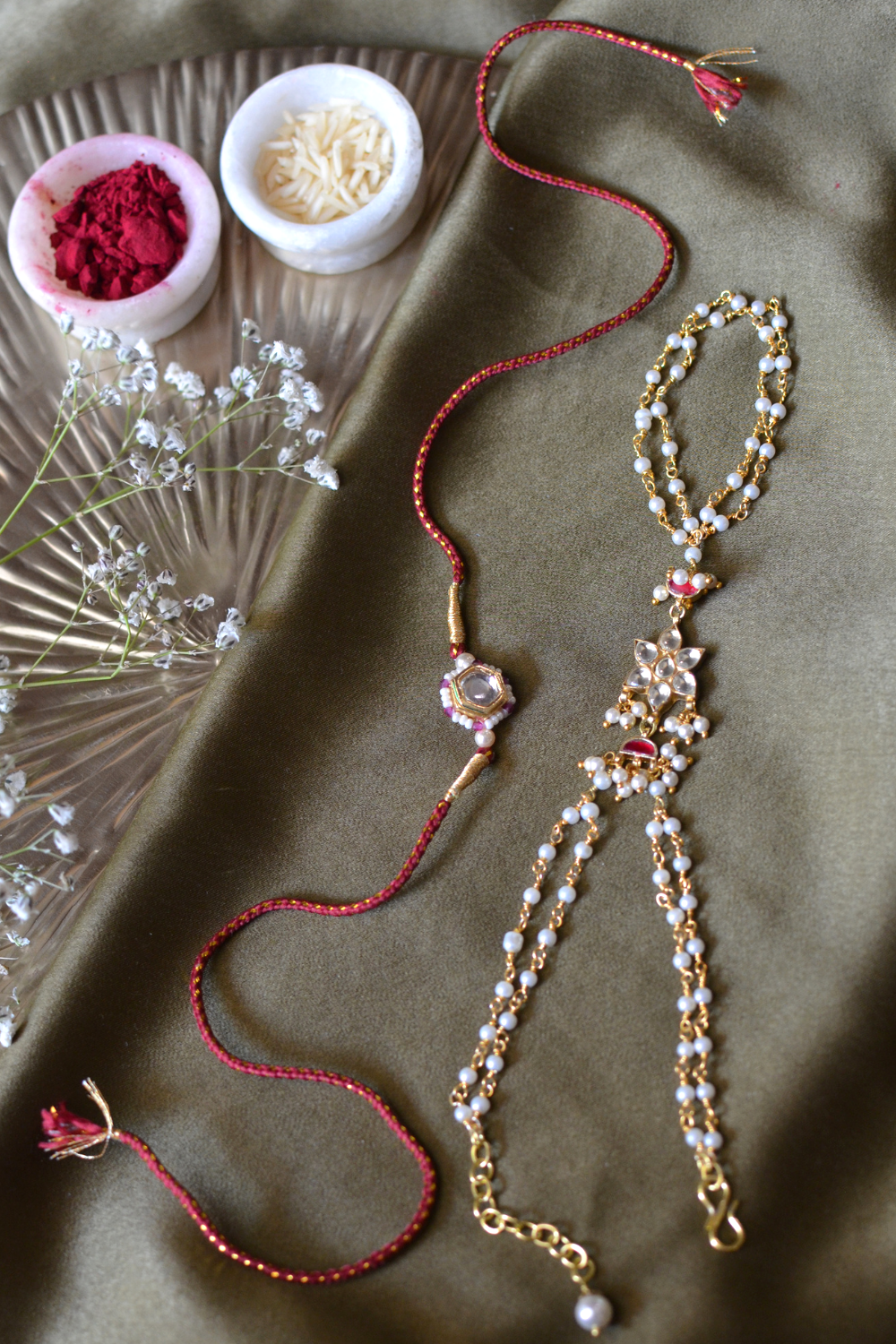 PETAL POLKI HATHPHOOL BHABHI LUMBA & BHAIYA RAKHI SET