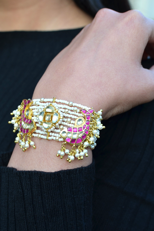 KUNDANKARI FISH POCHI BRACELET