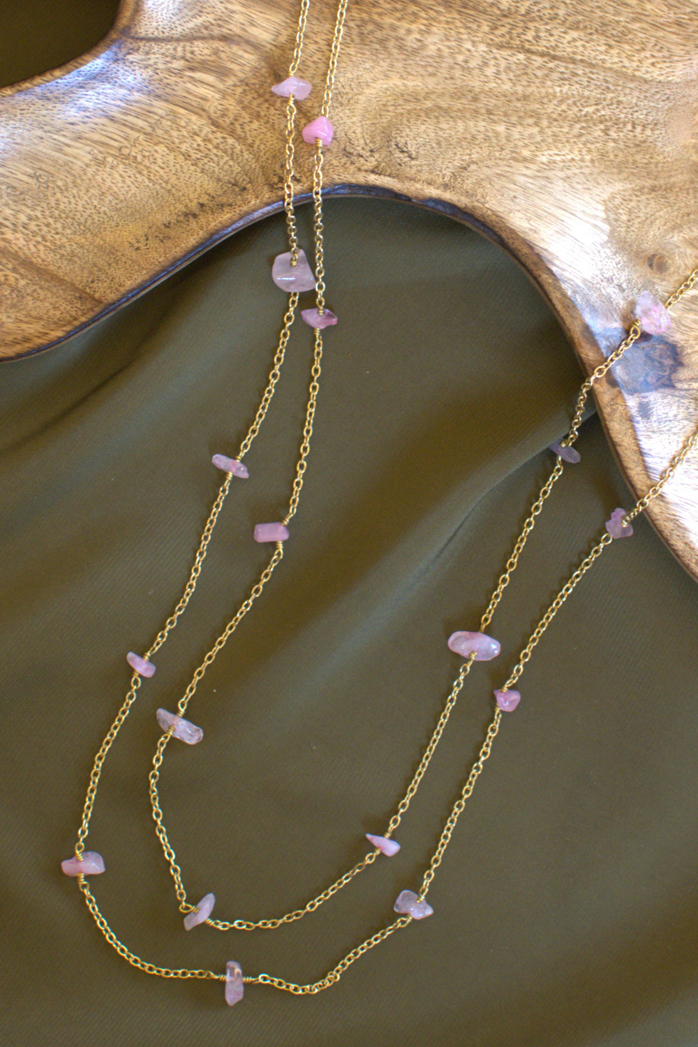 PALE PINK GRAVEL BEADS STRING