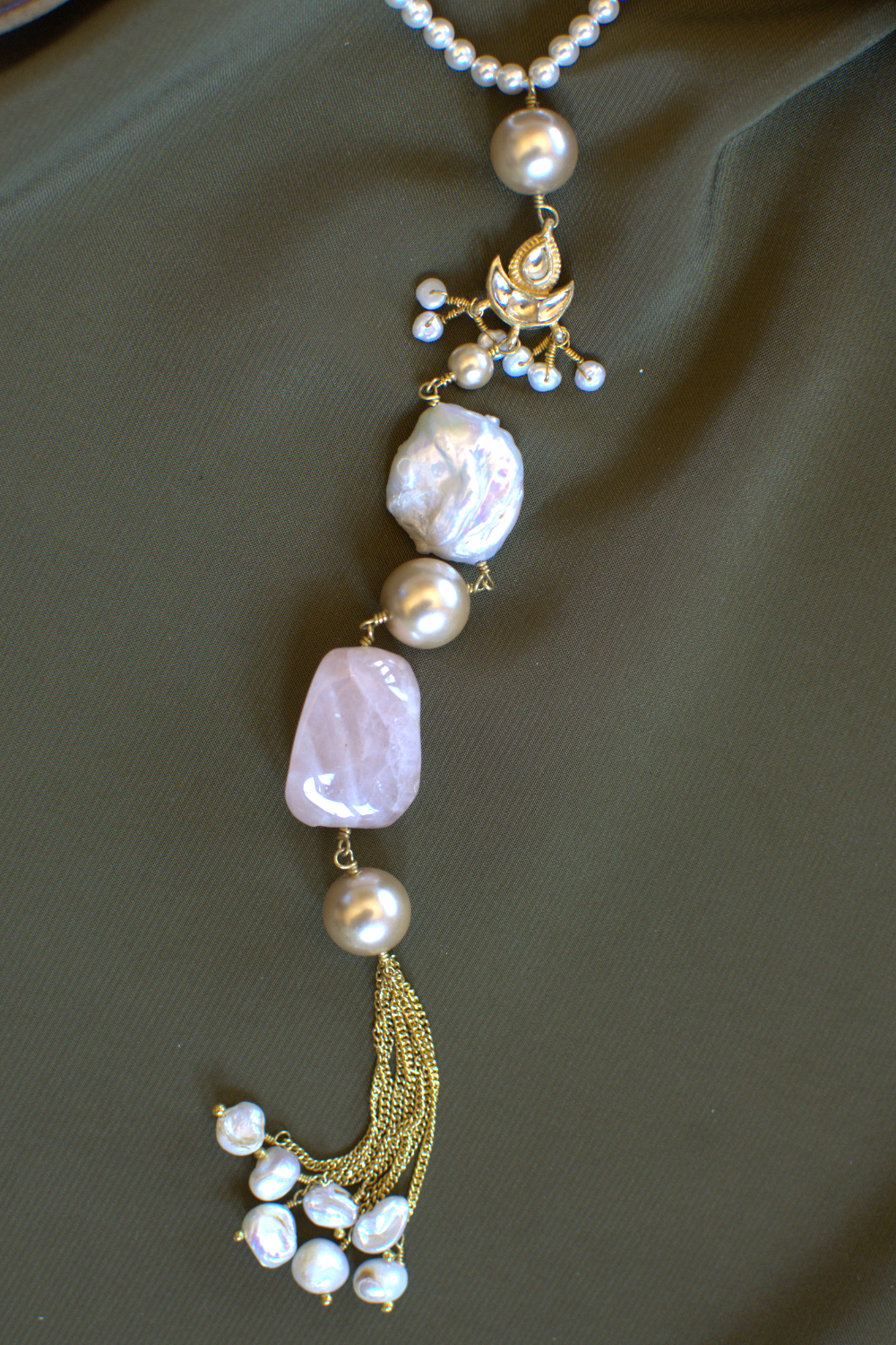 ROSE QUARTZ AND WHITE BAROQUE LONG TASSEL PEARL NECKLACE