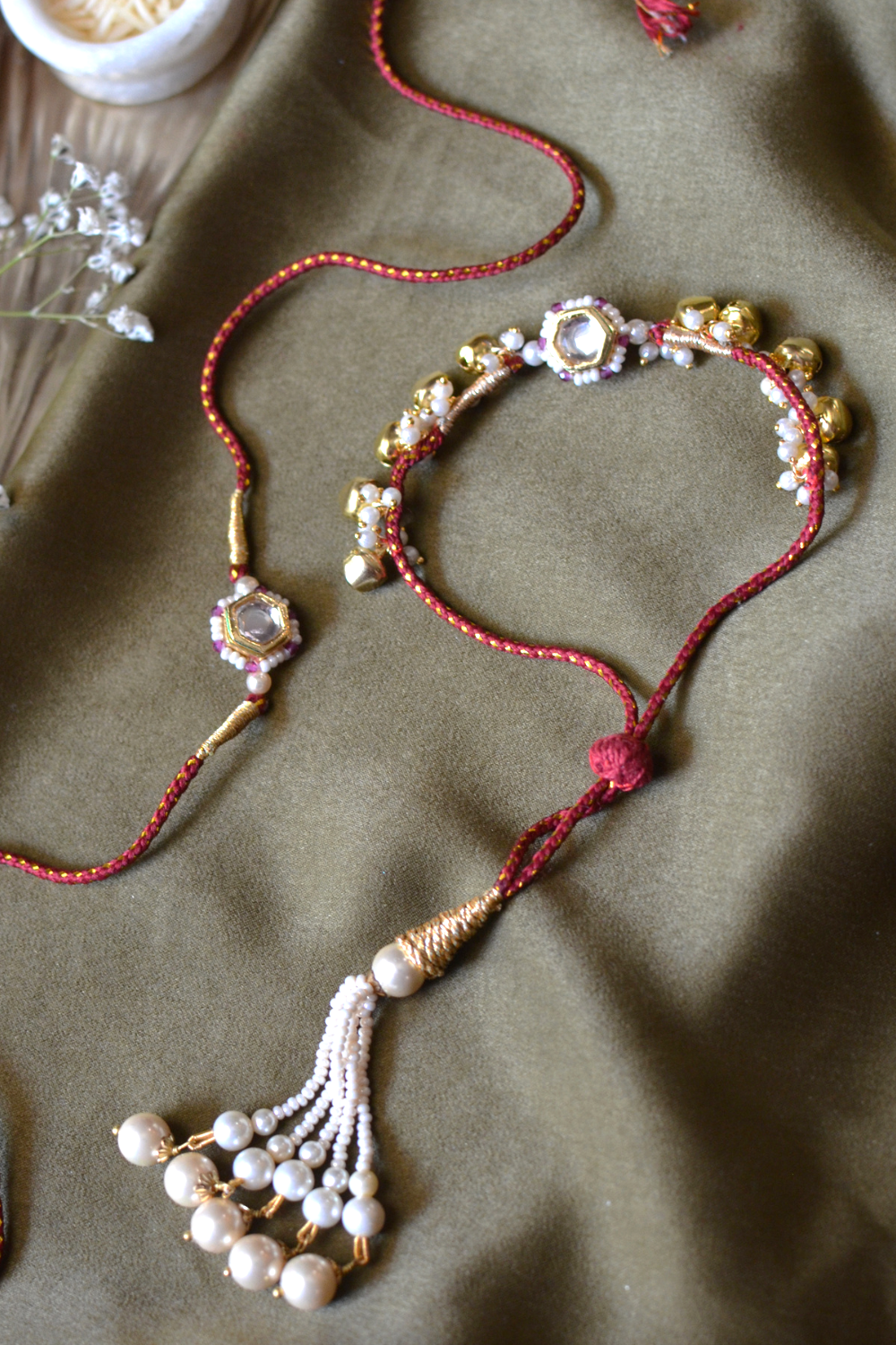 RED GHUNGAROO THREAD RAKHI & LUMBA SET