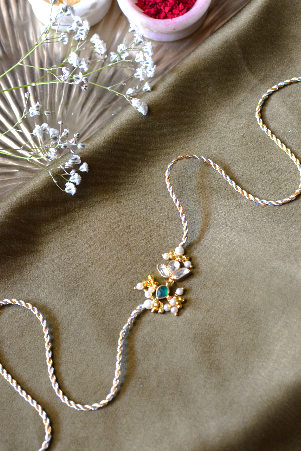 BHAIYA PHOOL POLKI RAKHI- SILVER THREAD