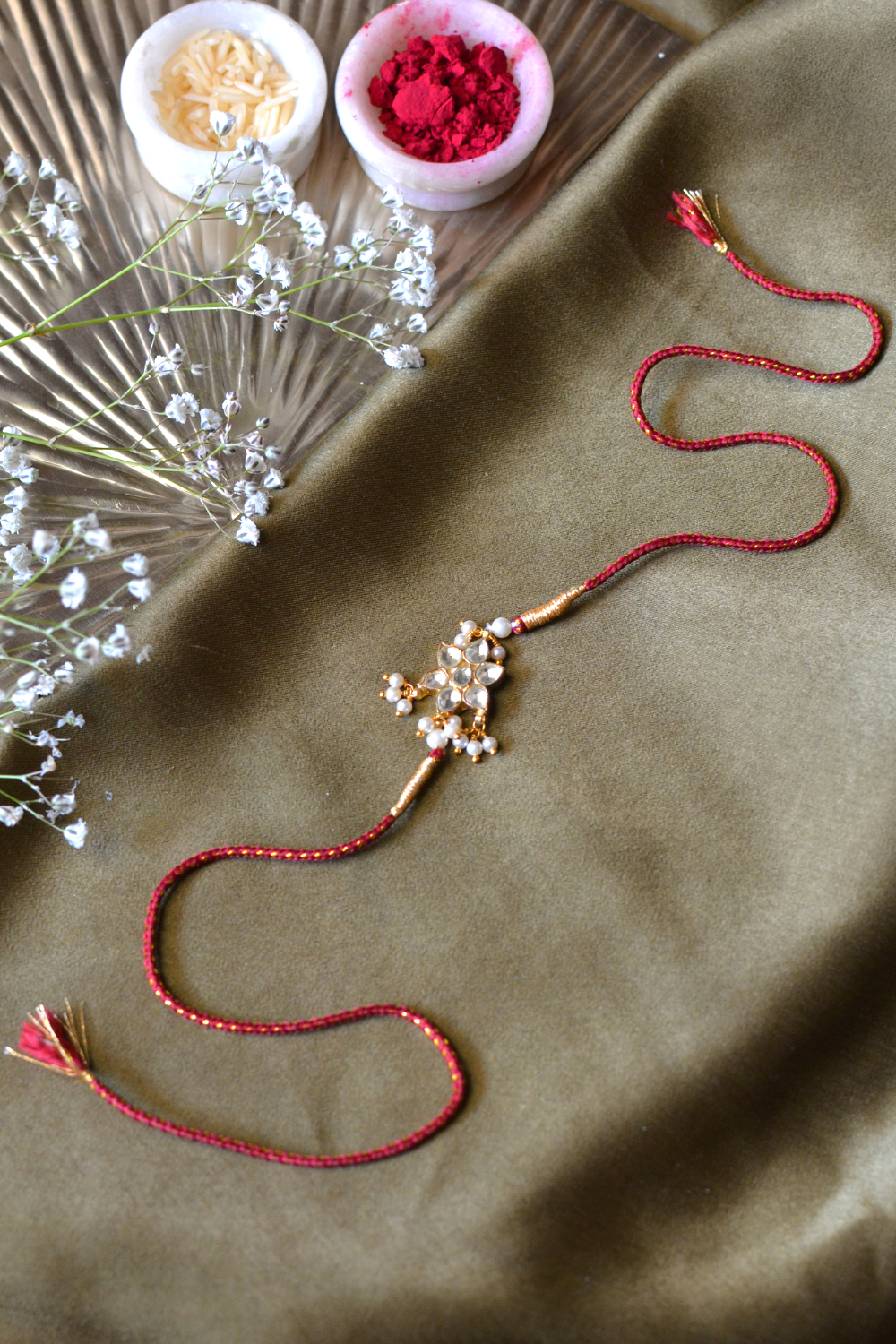 BHAIYA POLKI RAKHI- RED & WHITE