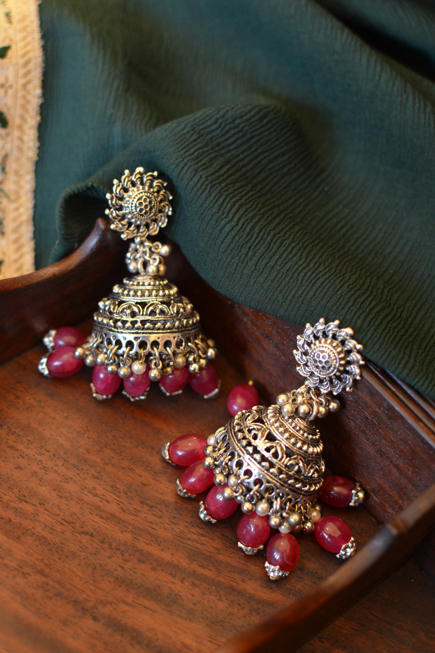 SILVER POLKI CHOKER & RED QUARTZ JHUMKAS SET